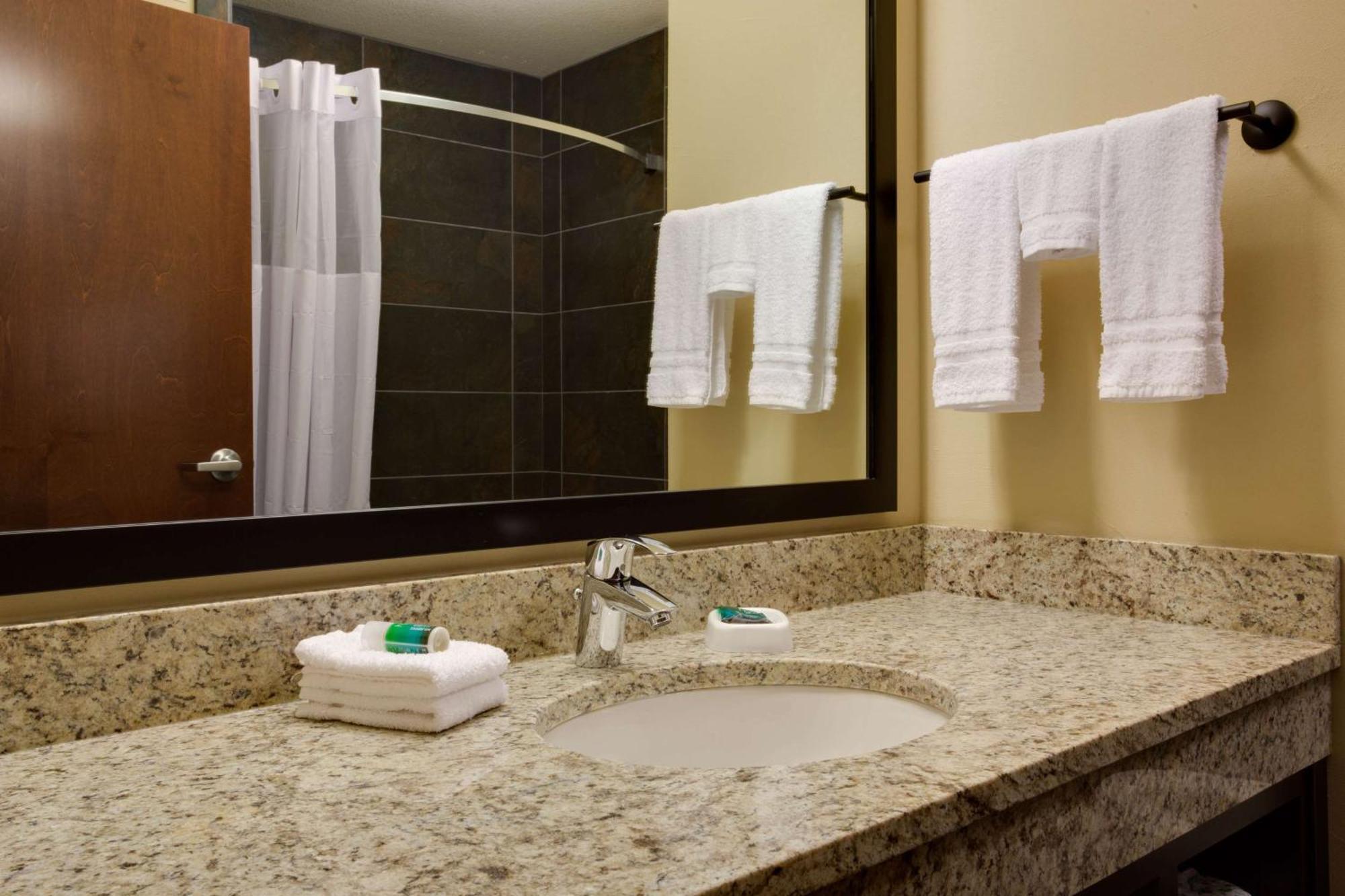 Drury Plaza Hotel Pittsburgh Downtown Екстериор снимка