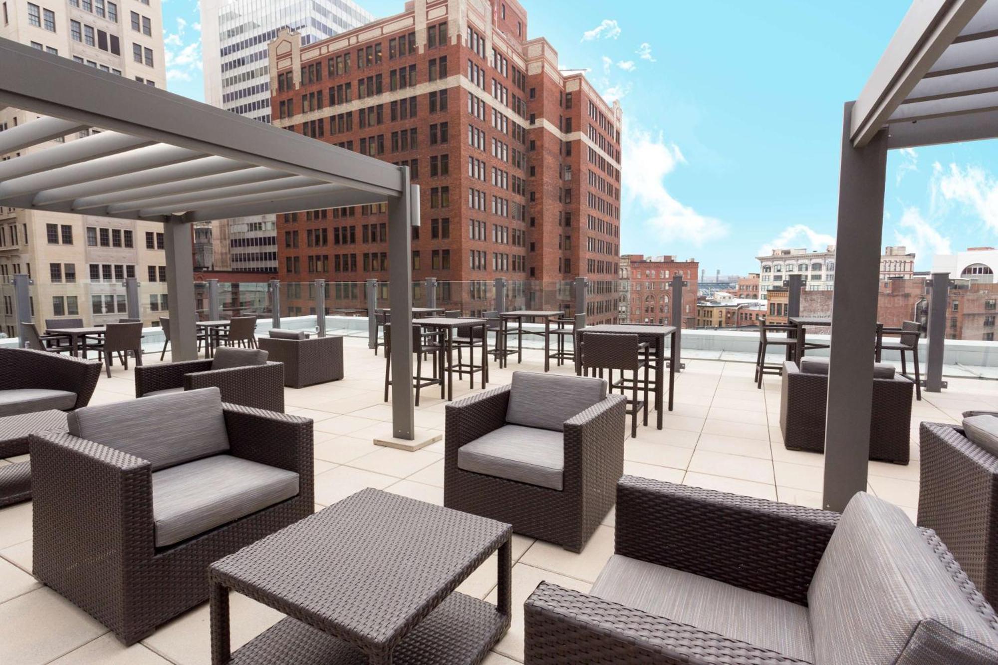 Drury Plaza Hotel Pittsburgh Downtown Екстериор снимка