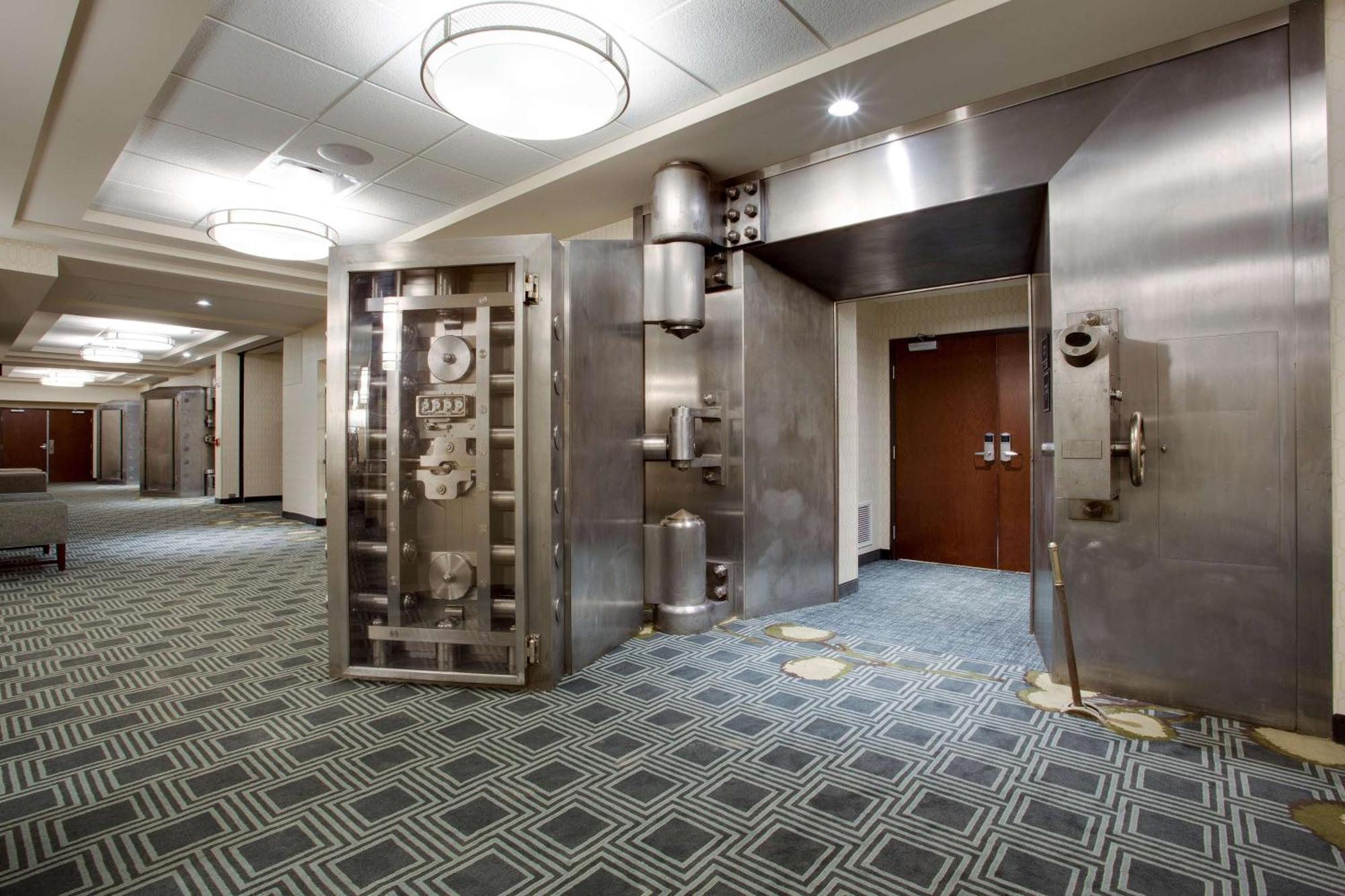 Drury Plaza Hotel Pittsburgh Downtown Екстериор снимка